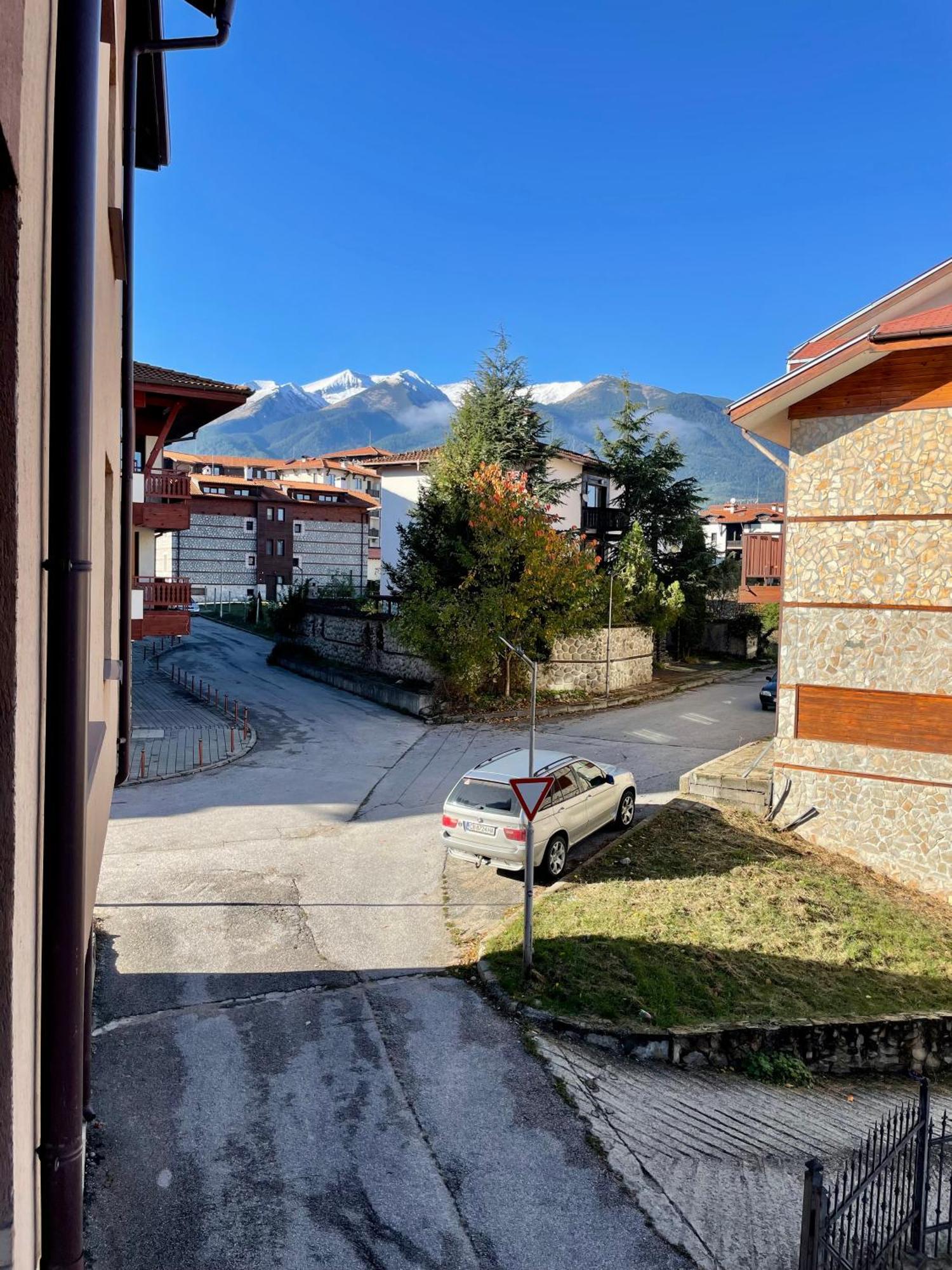 Private Apartments Next To Bellevue Residence Bansko Esterno foto